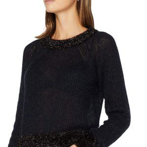 Medium long sleeve top